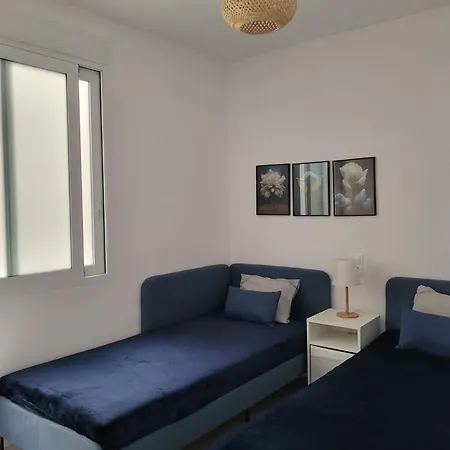 Piekny Apartament Centrum 2 Sypialnie Z Basenem Torrevieja Exterior photo